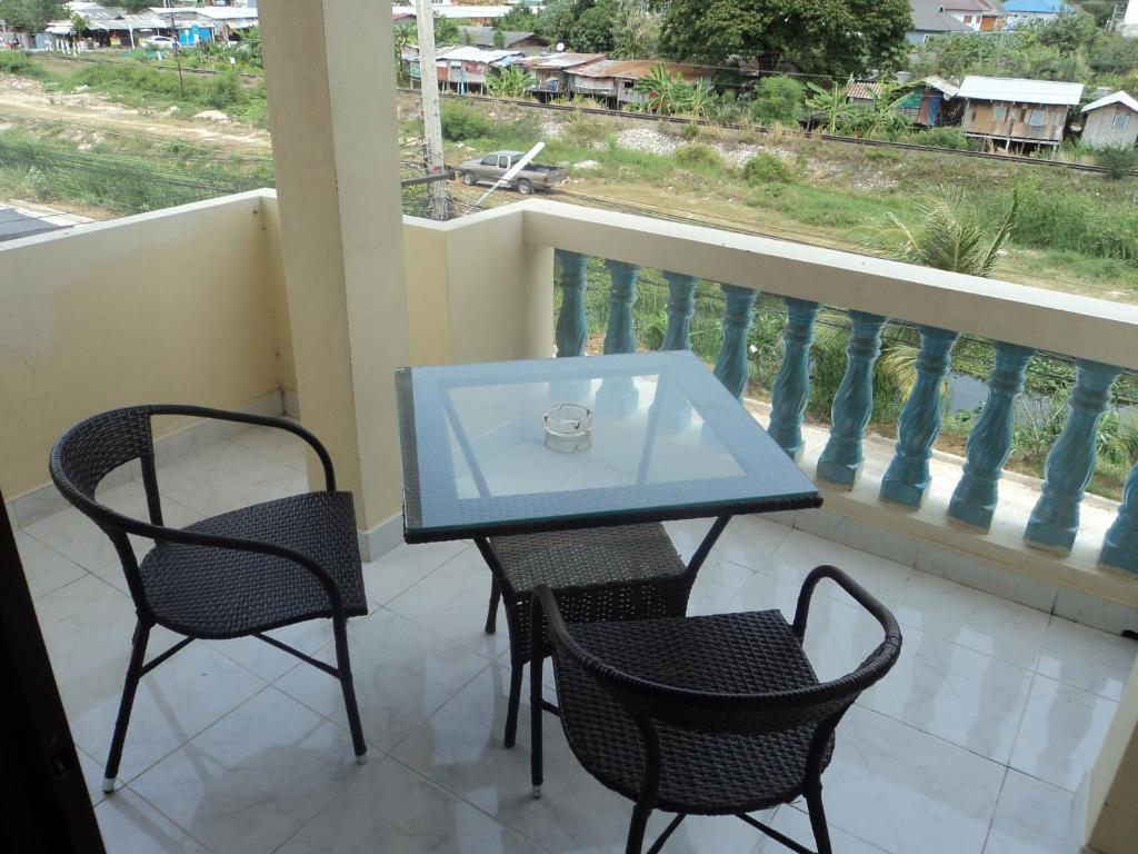 Donkey'S Rest Hotel HHQ Extérieur photo