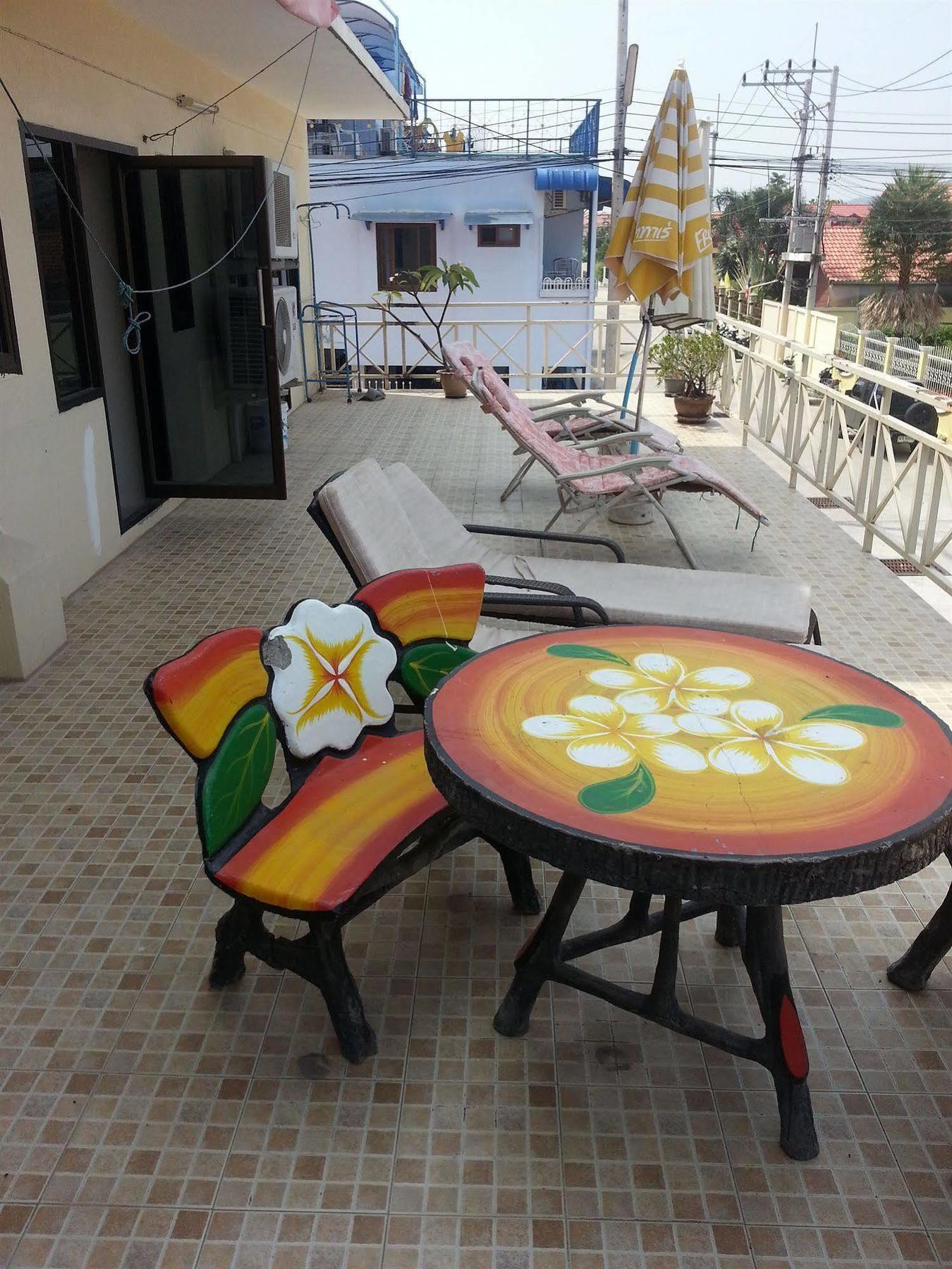 Donkey'S Rest Hotel HHQ Extérieur photo